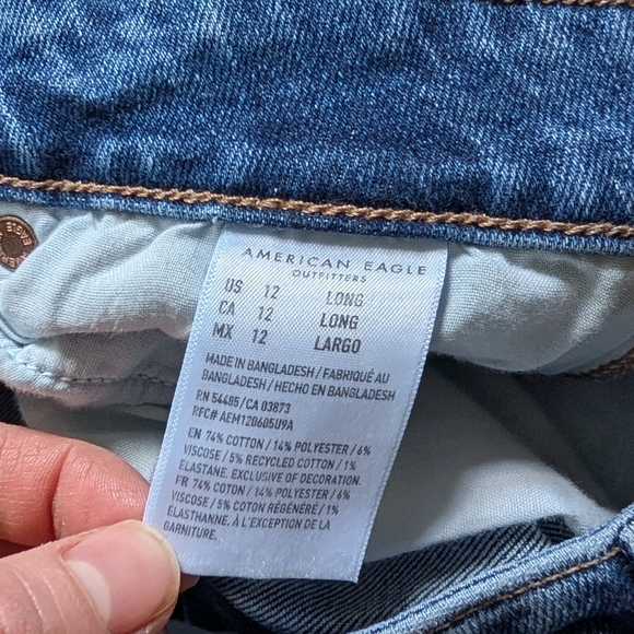 American Eagle Mom Jeans Women's Size 12 Long Stretch Medium Wash Denim - Picture 5 of 8